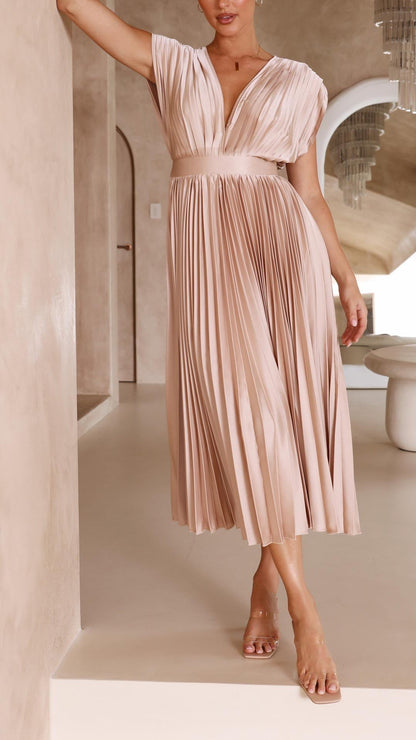 Elegant Flowy Long Dress
