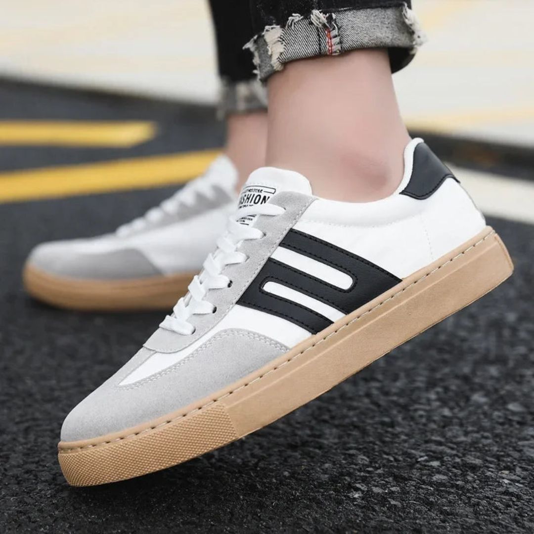 Comfortable Court Style Sneakers