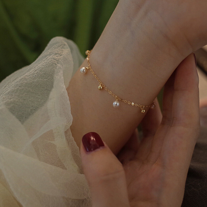 Delicate Floral Women's Bracelet