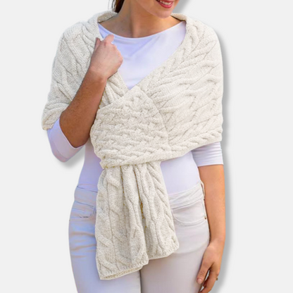 Cozy Women's Wool Cable Knit Scarf