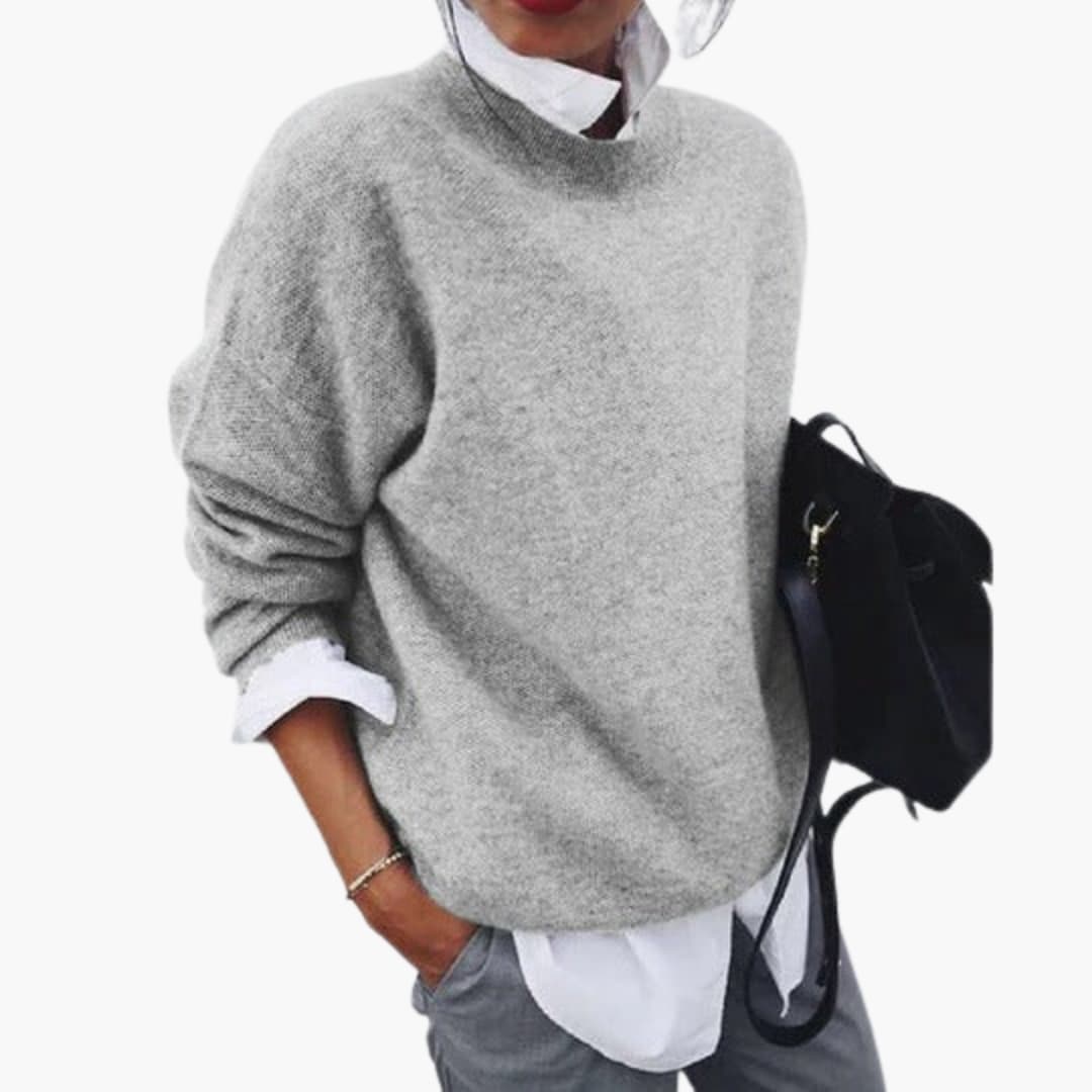 Classic Fit Women's Long Sleeve Crew Neck Sweater