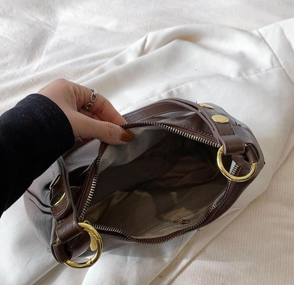 Stylish Zipper Tote Bag with Adjustable Shoulder Strap