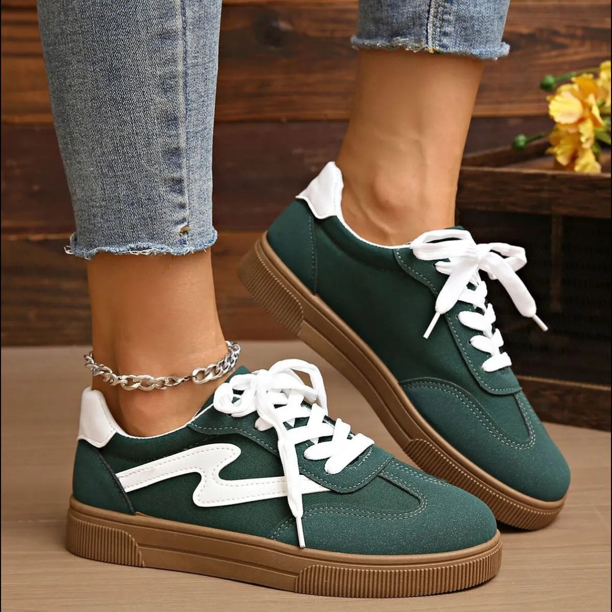 Classic Low Top Tie Shoes - EasyApparels