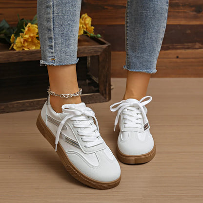 Classic Low Top Tie Shoes
