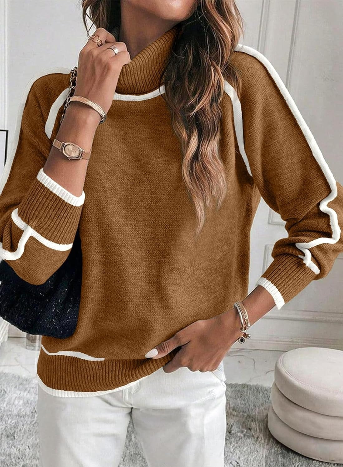 Cozy Female Crew Neck Pullover Sweater