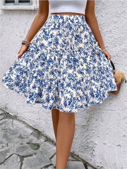 Pretty Patterned Knee Length Skirt