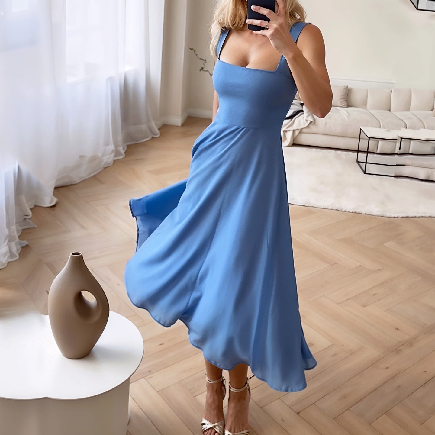 Elegant Ladies Midi Dress with Flared Hem