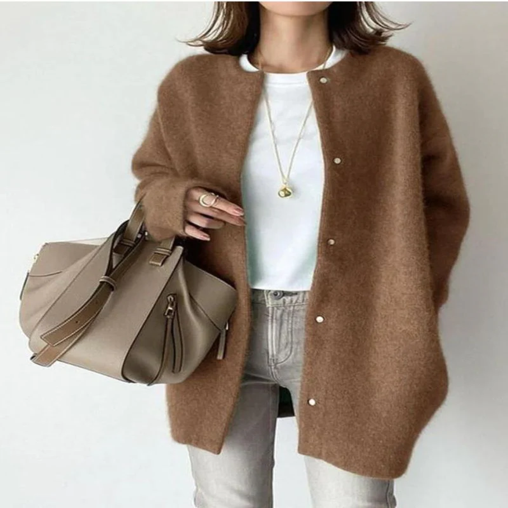 Cozy Knit Cardigan – Perfect for Layered Fashion