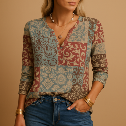 Relaxed Fit Women's Graphic Tee - Vossary