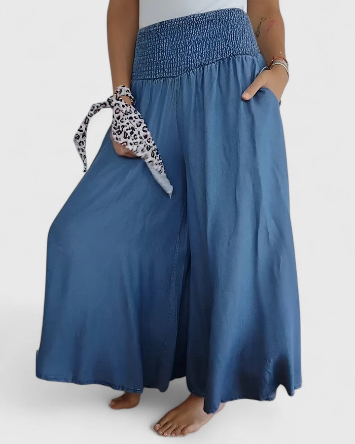 Versatile Classic Fit Daily Trousers
