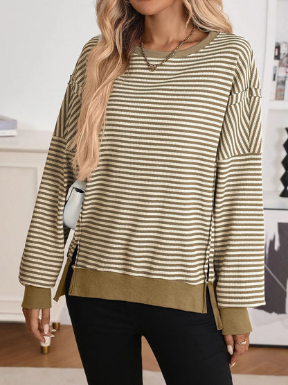 Ripped Edge Colorblock Crew Sweatshirt