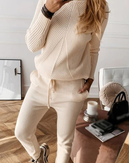 Soft Women's 2 Piece Tracksuit Set