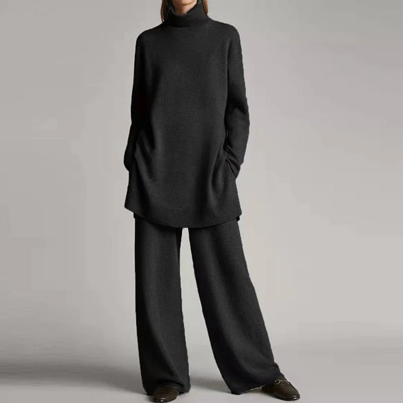 Cozy Women's 2-Piece Sweat Suit