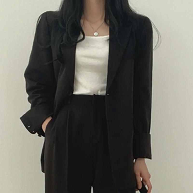 Classic Women's 2 Piece Blazer Suit Set