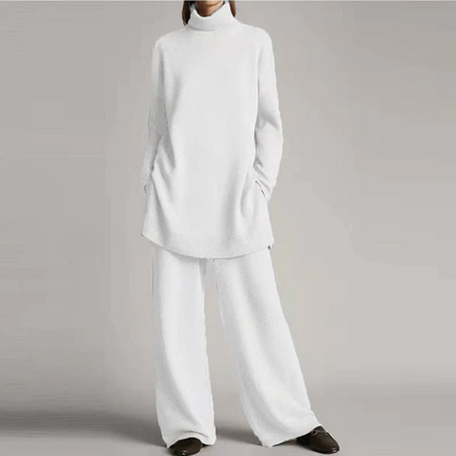 Cozy Women's 2-Piece Sweat Suit