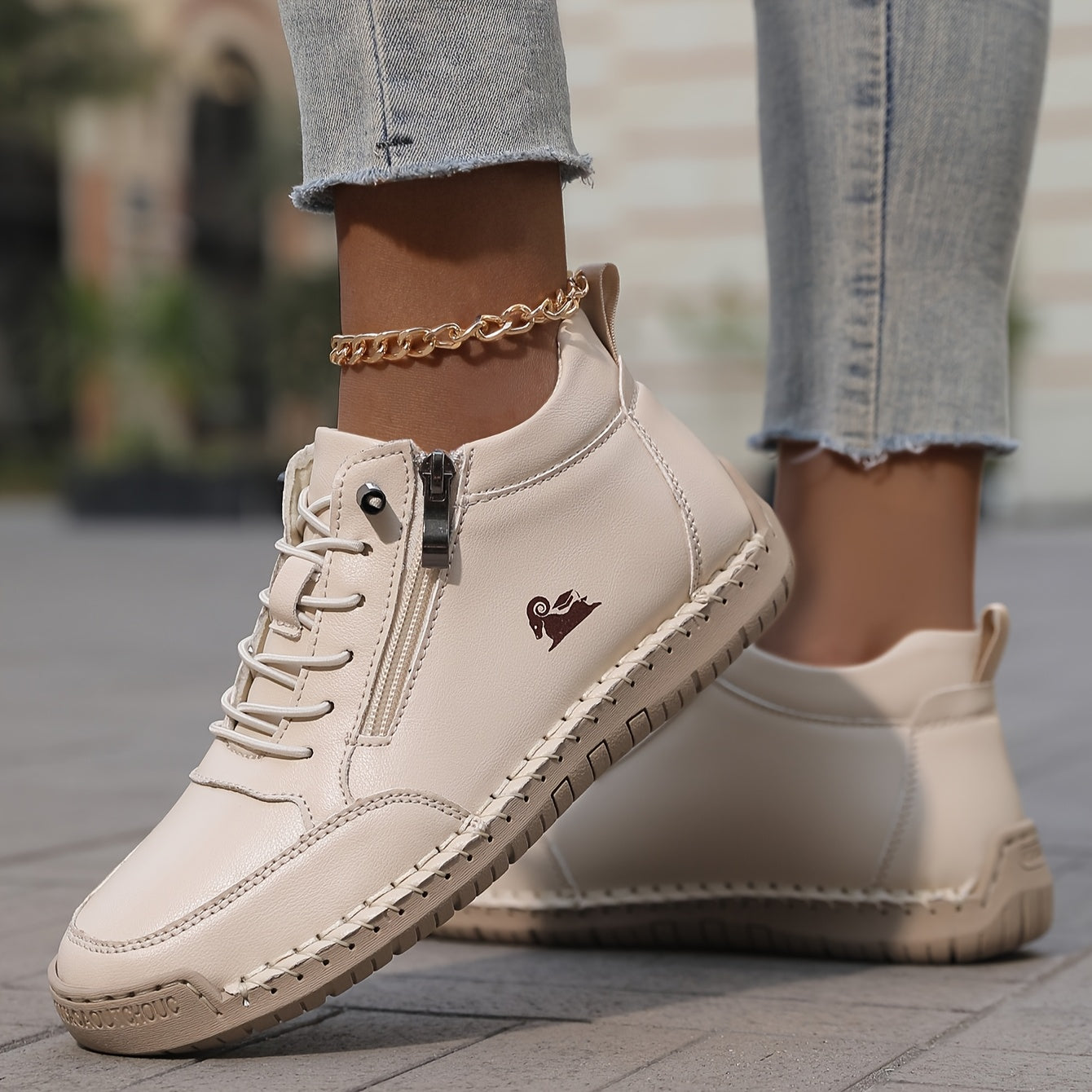 Comfortable Women's Arch Supportive Walking Shoes