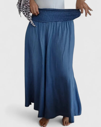 Versatile Classic Fit Daily Trousers