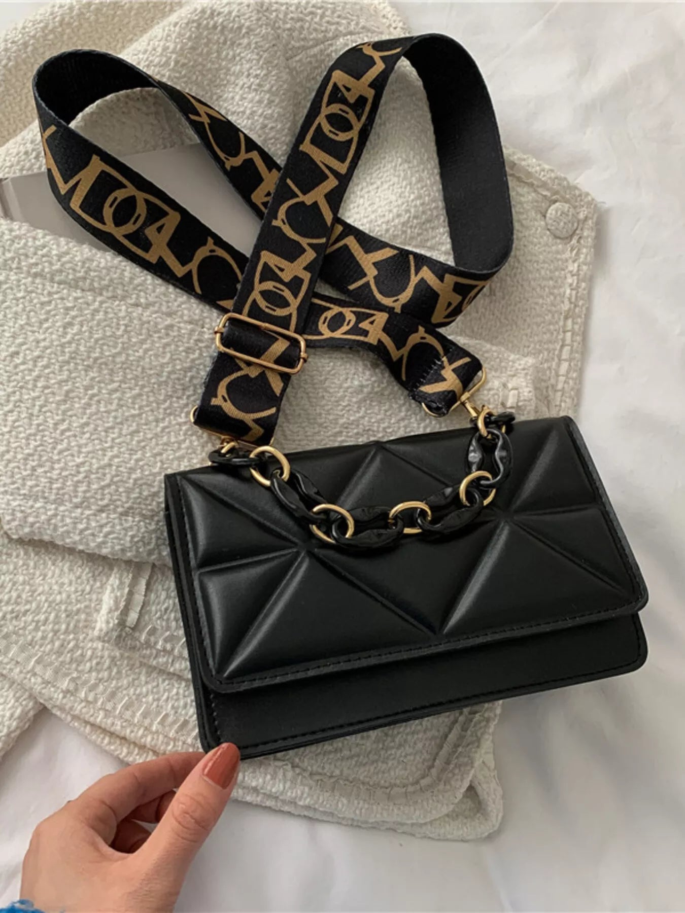 Padded Versatile Strap Cross Body Purse