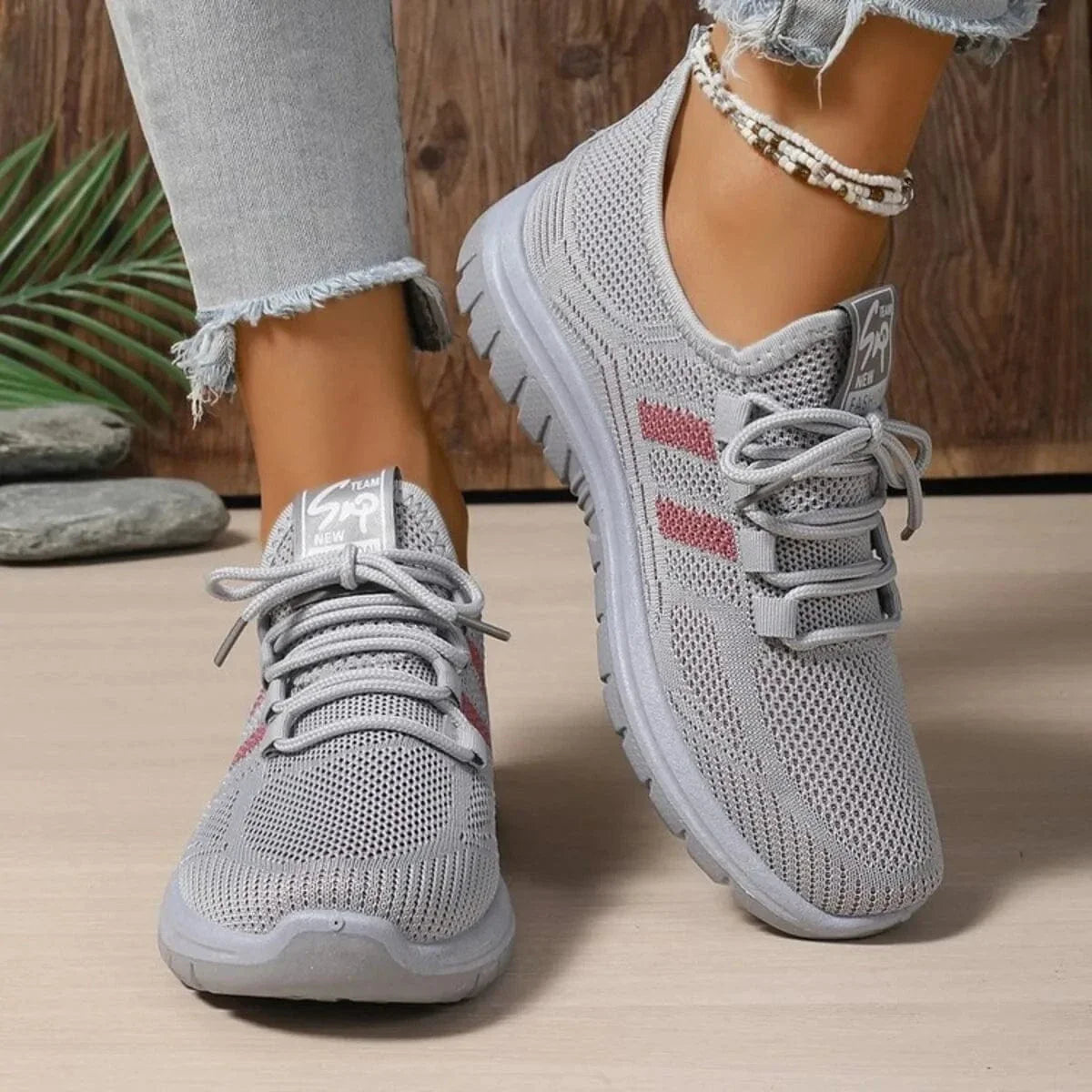 Lightweight Airy Sports Running Shoe - EasyApparels