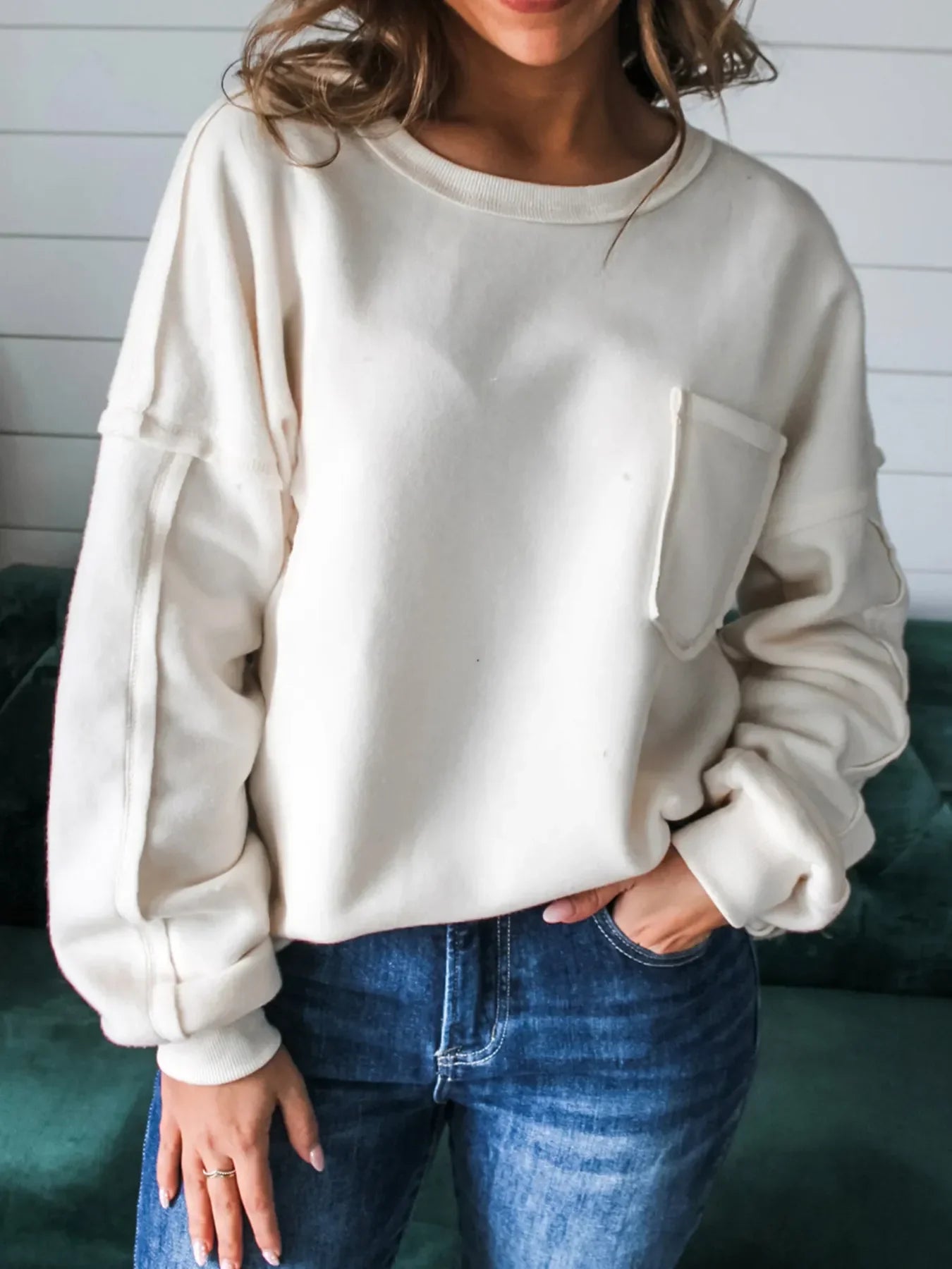 Ragged Hem Crew Neck Knit Sweatshirt - EasyApparels