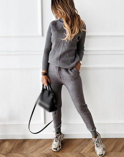 Soft Women's 2 Piece Tracksuit Set - EasyApparels