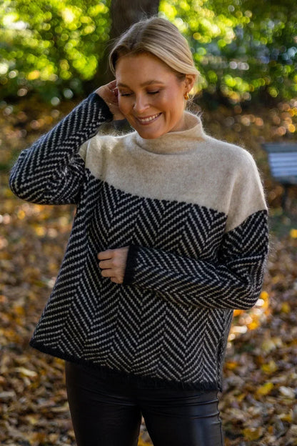 Comfy Oversized Crew Neck Knit Sweater for Women