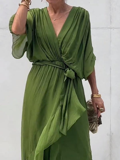 Chic Low Neck Women's Dress