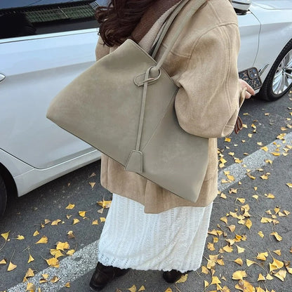 Fashionable Large Shopping Bag