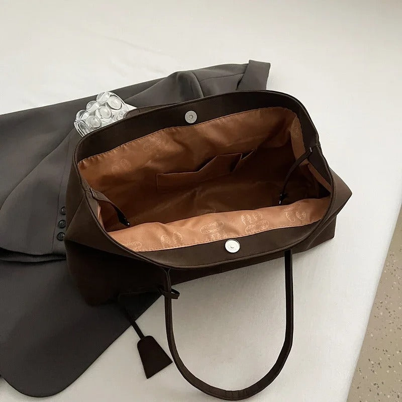 Fashionable Large Shopping Bag