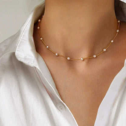 Luxurious Pearl Gold Chain Necklace - Vossary