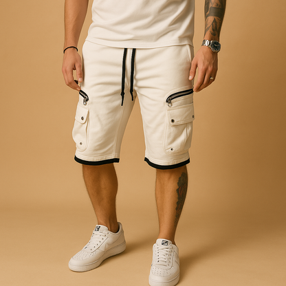 Men’s relaxed cargo shorts with adjustable drawstring waist and multiple pockets, perfect for summer, outdoor, or casual wear.