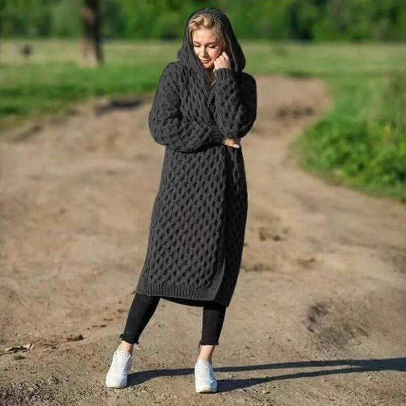 Cozy Oversized Cable Knit Women's Cardigan