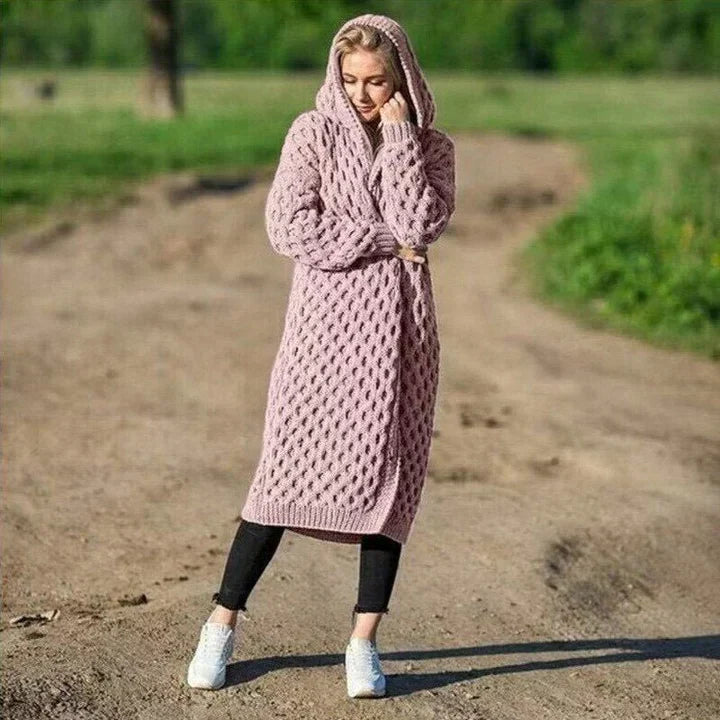 Cozy Oversized Cable Knit Women's Cardigan
