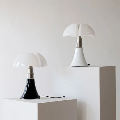 Stylish Flower Table Lamp – Fleur-Black-The Livary