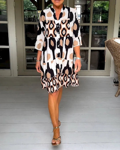 Trendy short-sleeved dress with abstract print & loose fit – Liora-Brown-S-Nora Luxe