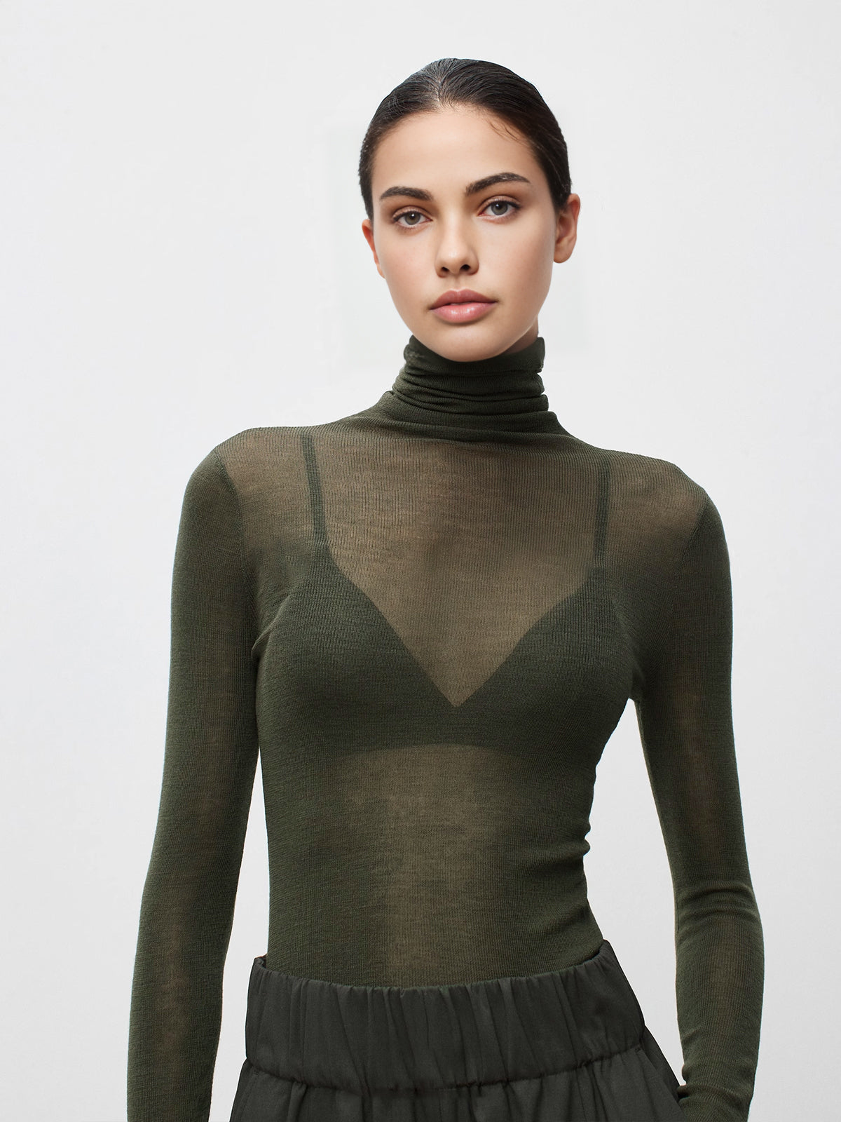 Soft Lightweight Crew Neck Pullover Sweater
